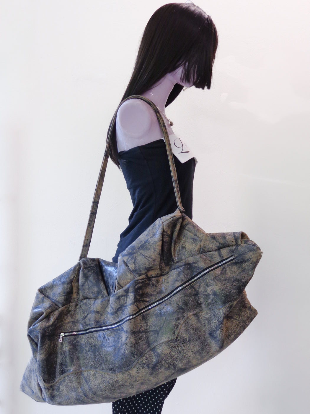 Lutra Duffle Bag