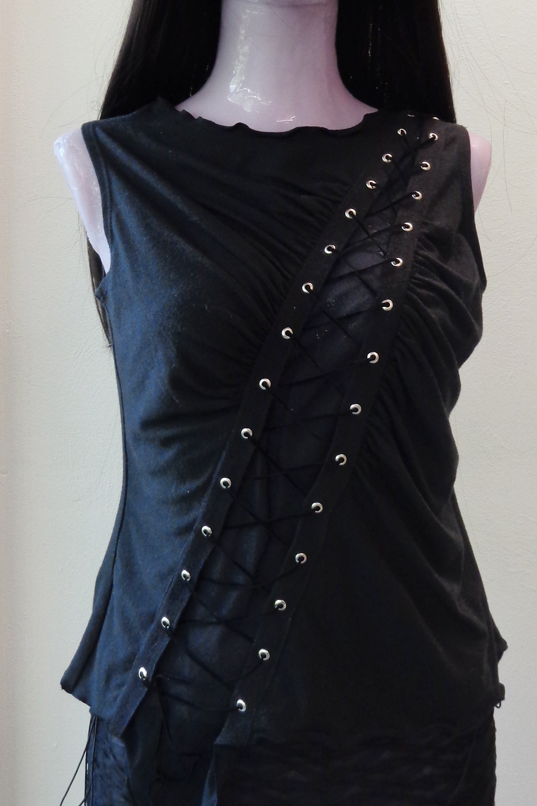 MC Sleeveless Blouse