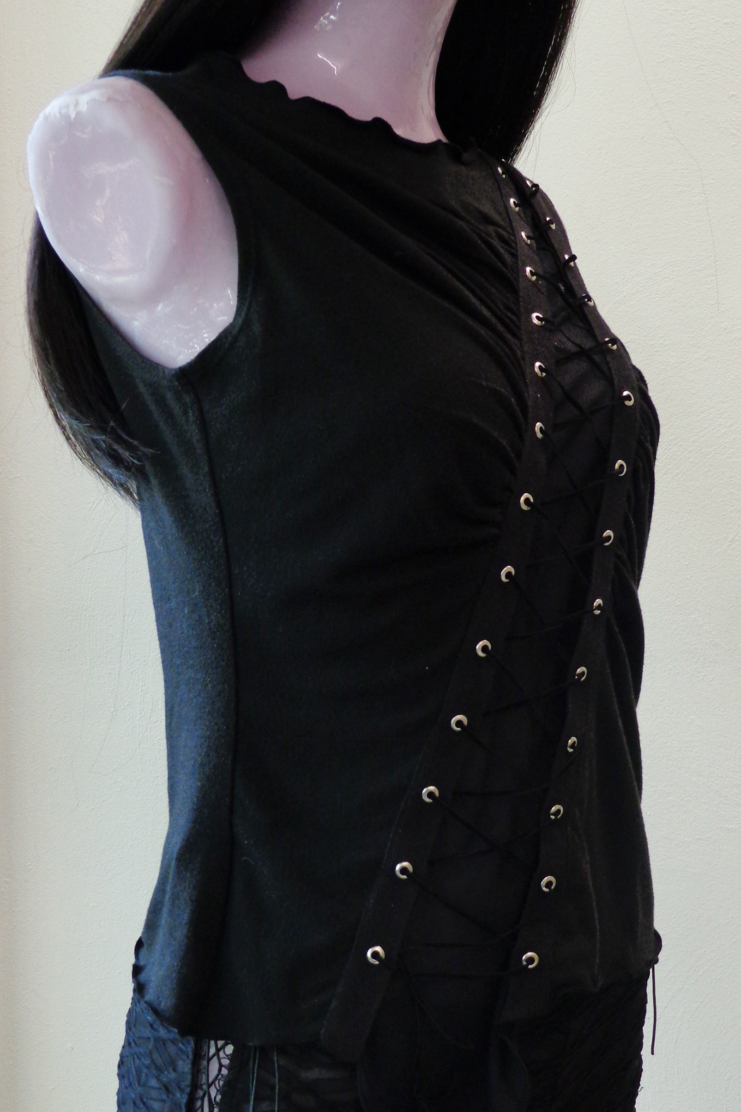 MC Sleeveless Blouse
