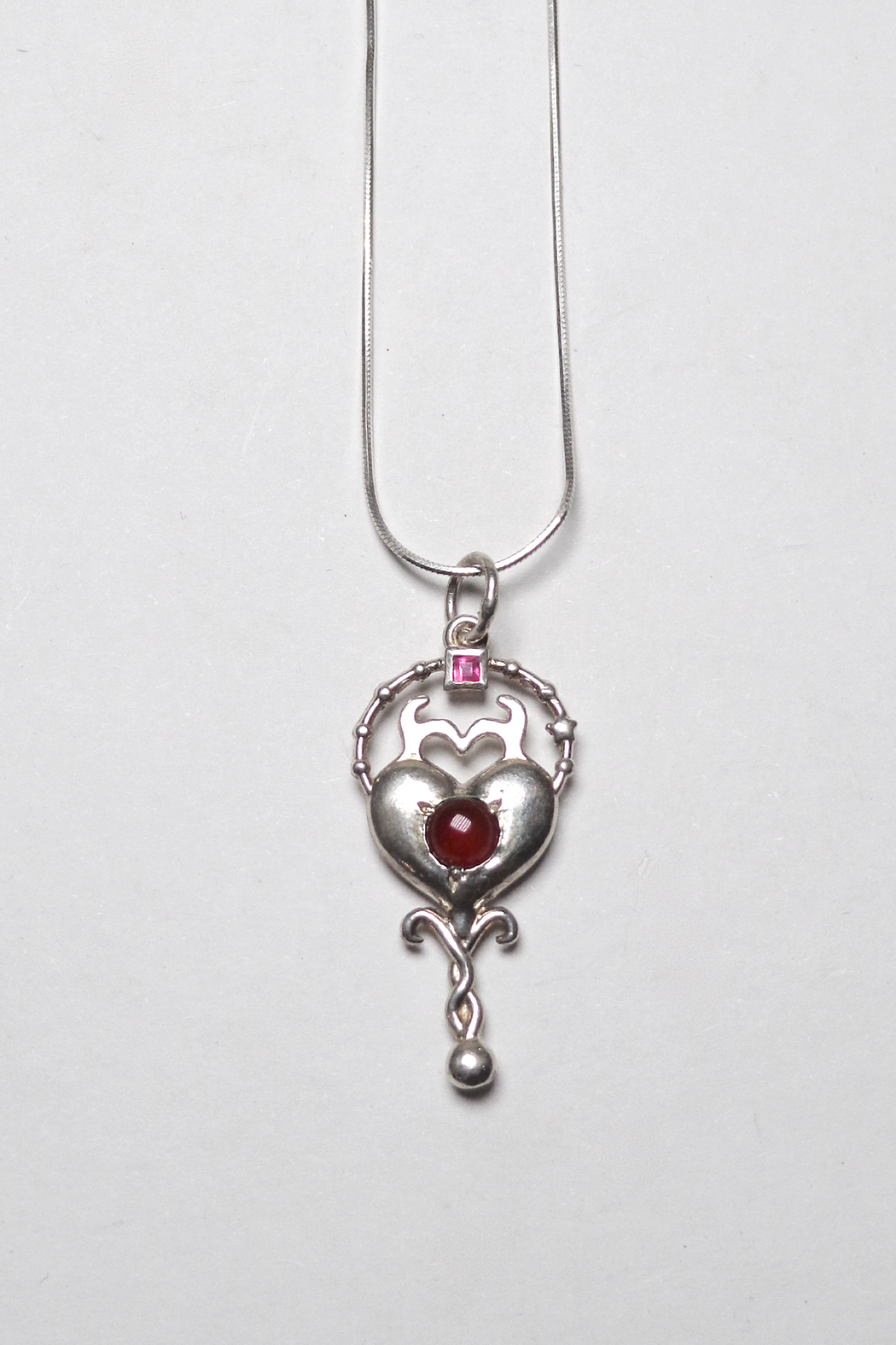 CORAZÓN, CONJURO (Smaller Version)