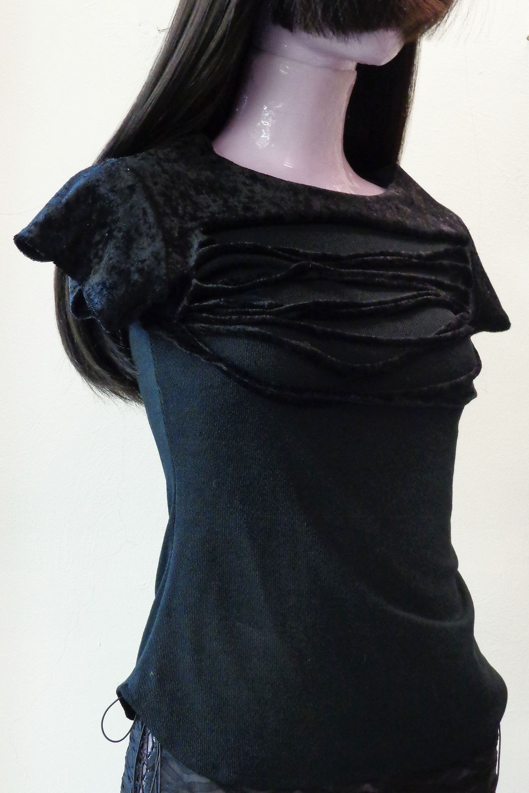 Dharmpir Velvet Top