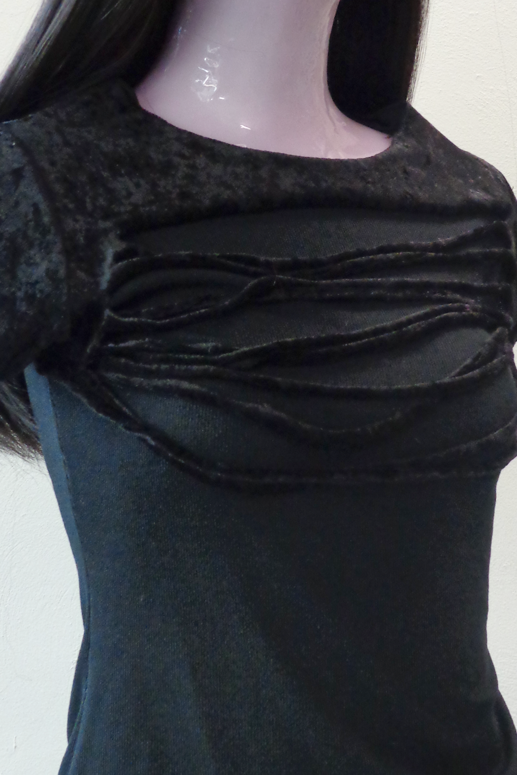 Dharmpir Velvet Top