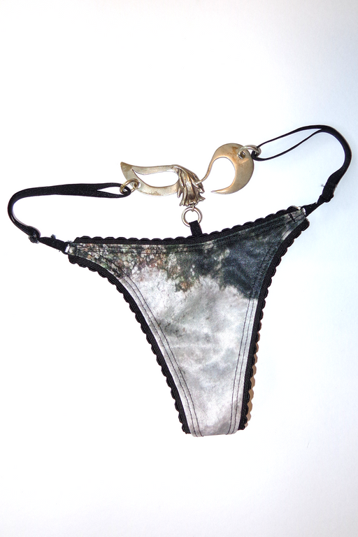 Gales G-String with Metal Wear