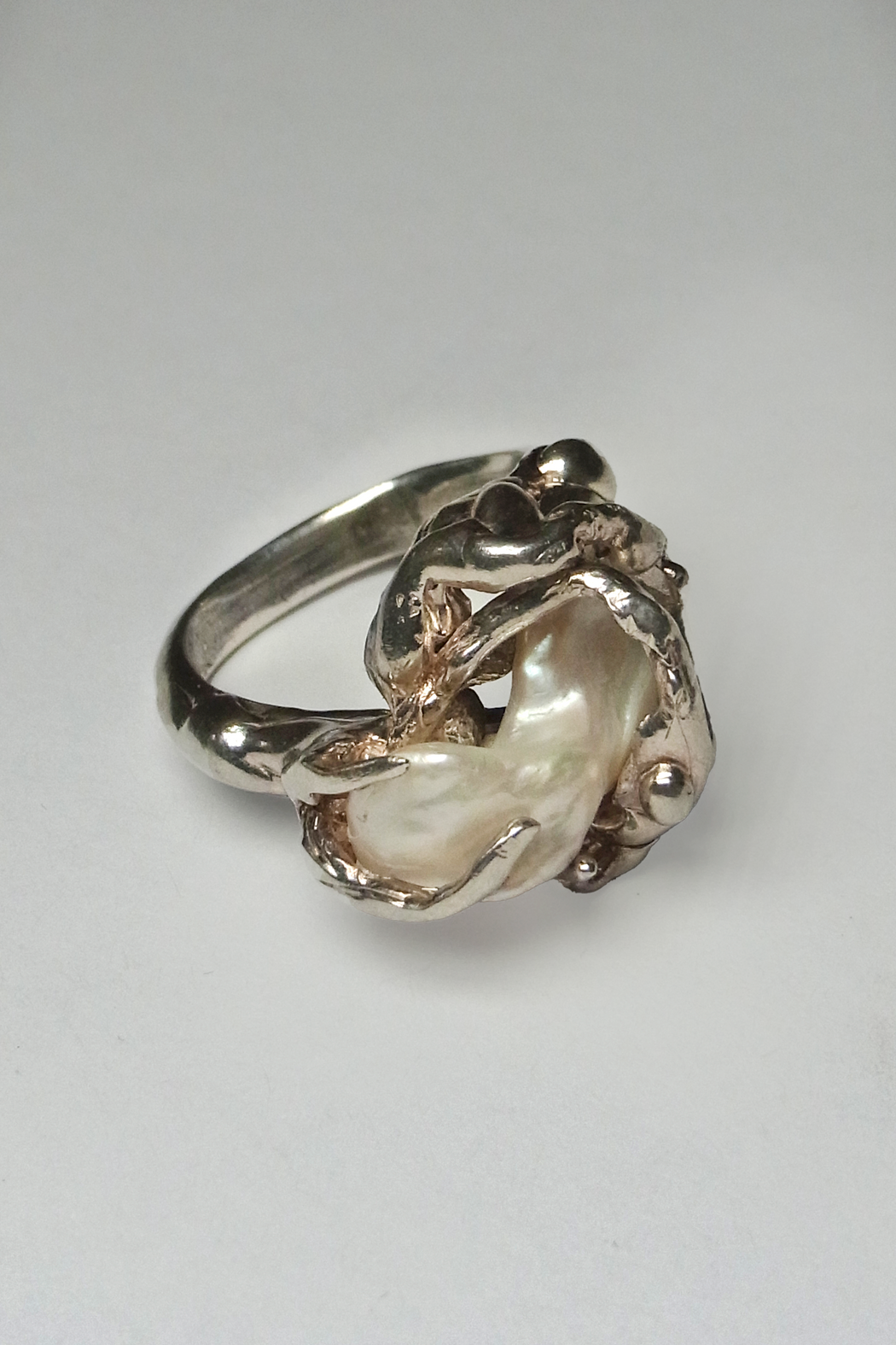 Pearl Melody Ring