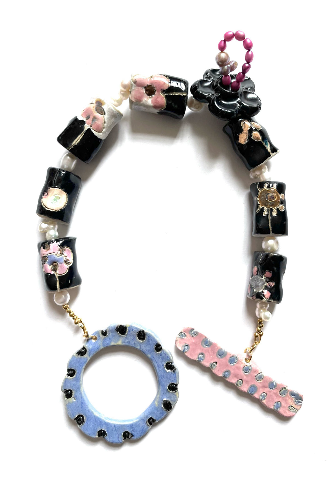 LARGGESTATE NECKLACE -  BLACK/PINK