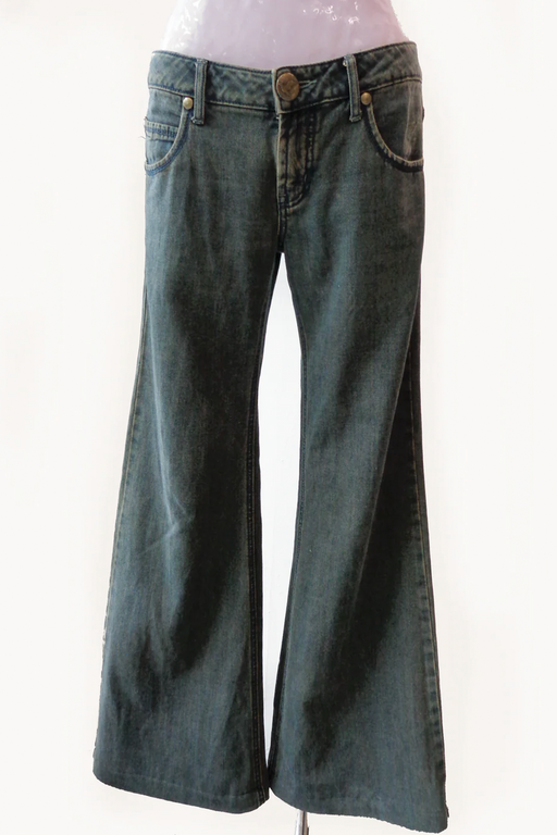Flared Jeans