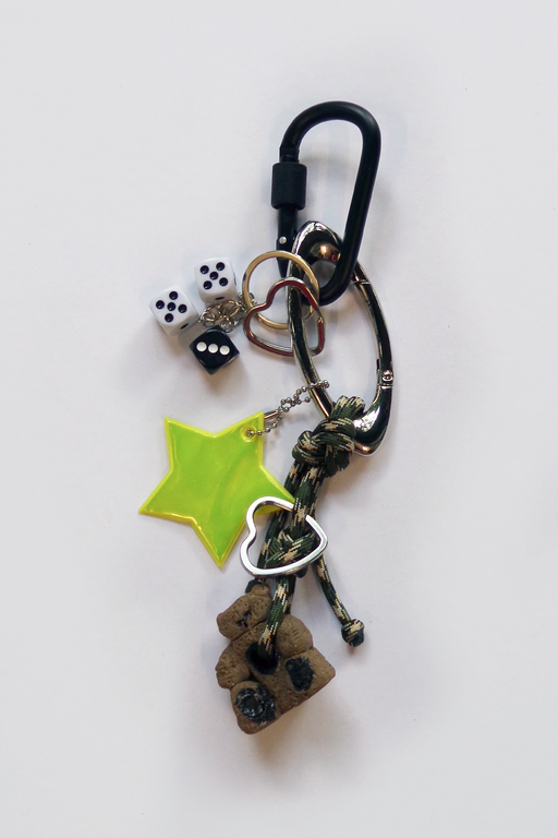KEYCHAIN HUESITO