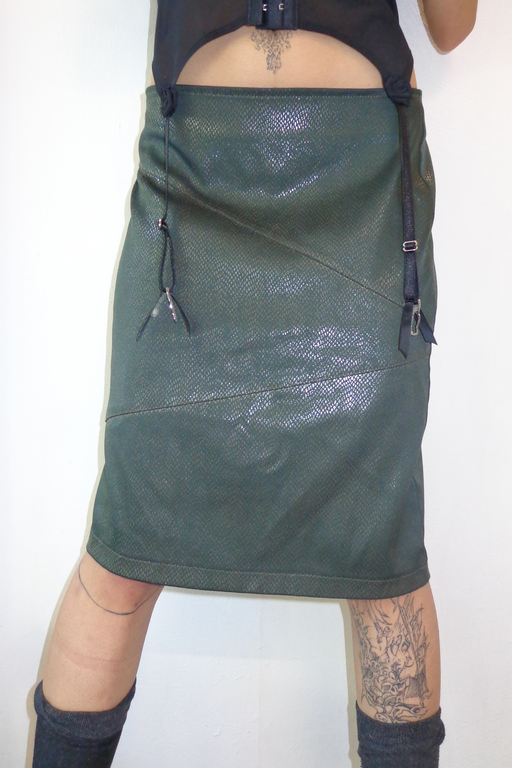 VINTAGE SERPENT TEXTURE MINI SKIRT