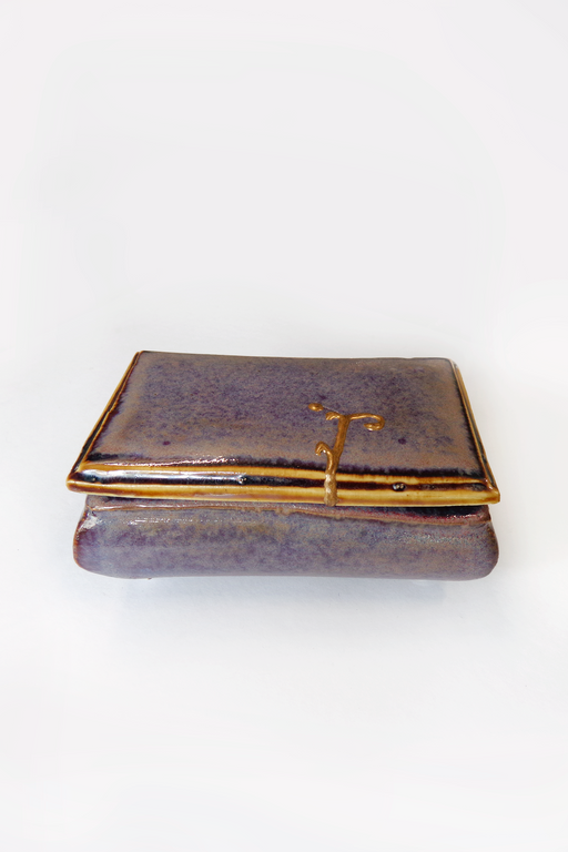 CAJA PARA GUARDAR UN SECRETO - UVA
