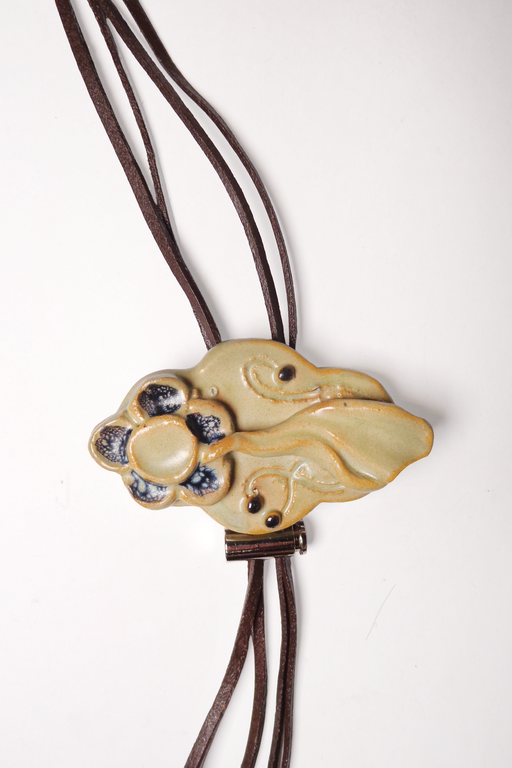 BOLO TIE - PRINCESA Y EL SAPO