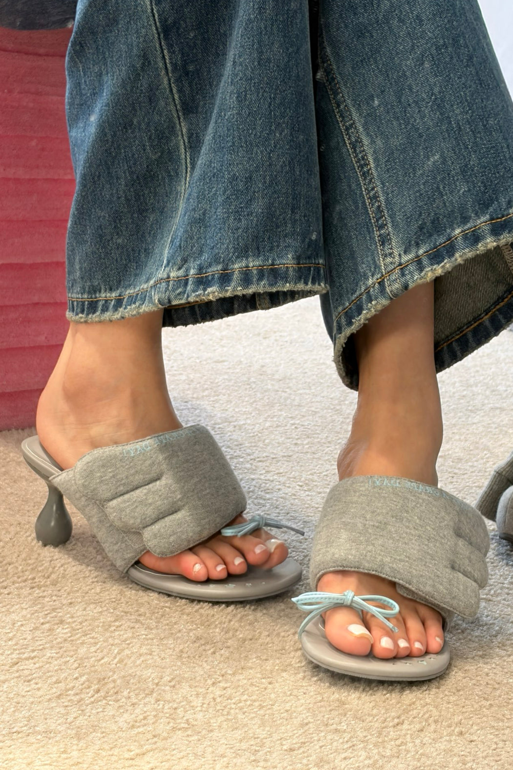GREY HOODIE ROUND TOE HEELED SANDALS