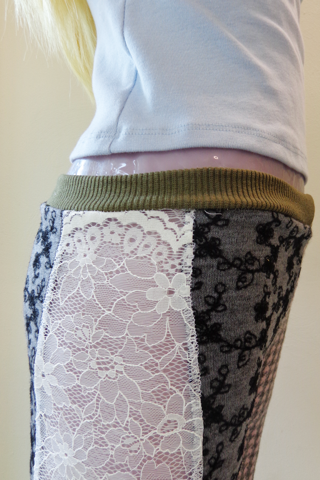 Yusho Leggings