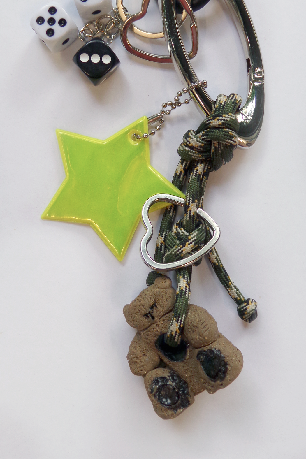 KEYCHAIN HUESITO