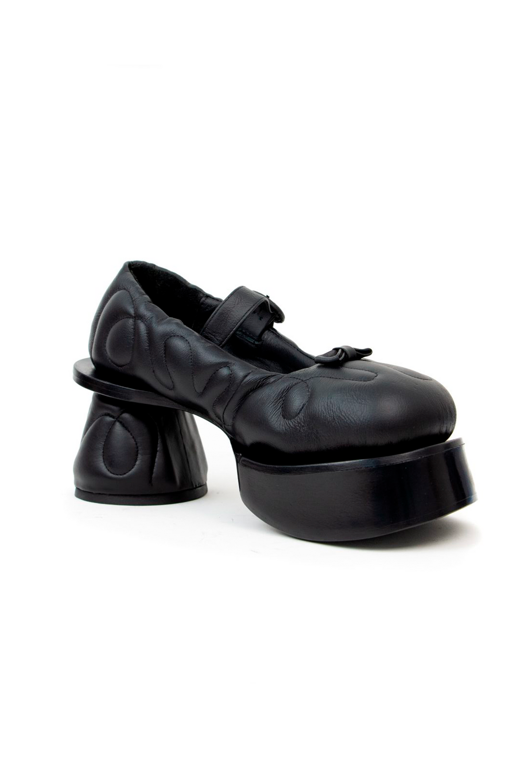 MARIA - BLACK PLATAFORM