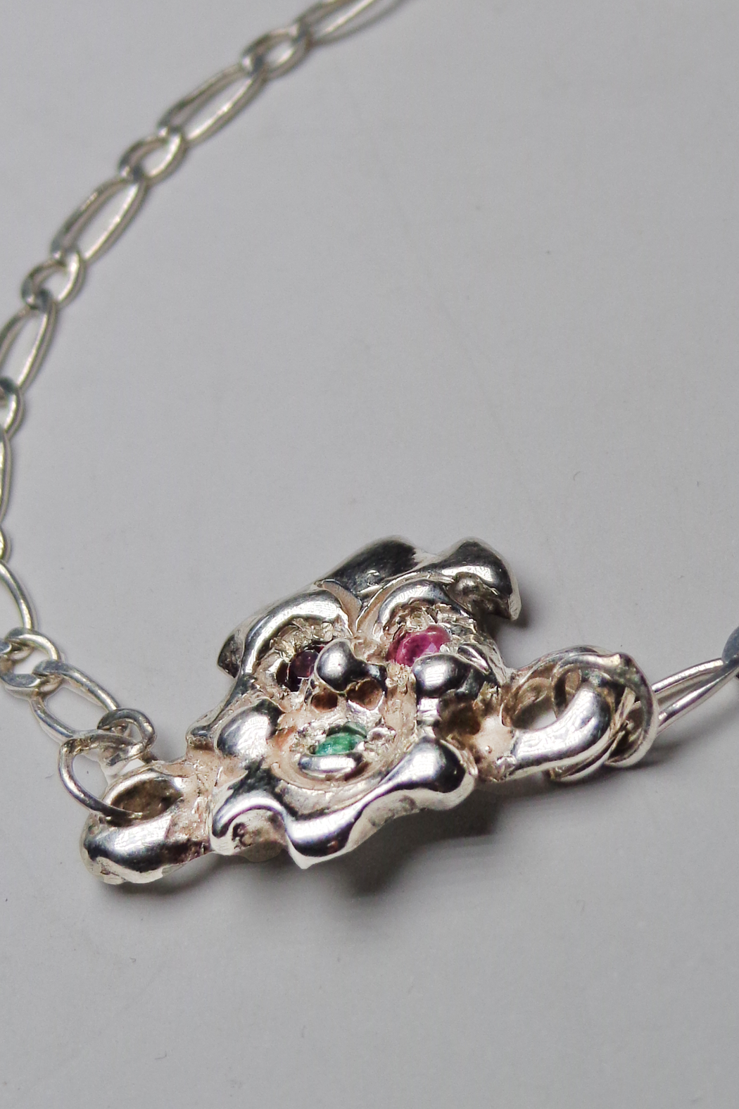 Pareidolia - Brazalet