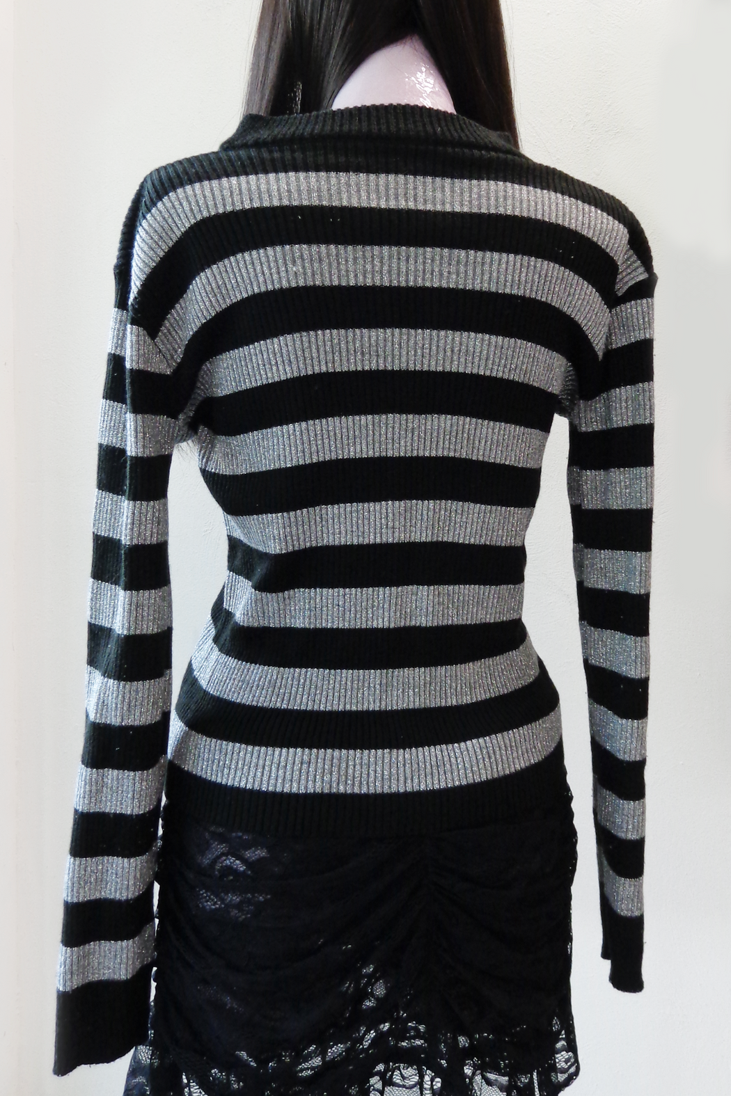 SILVER AND BLACK STRIPPED SWEATER