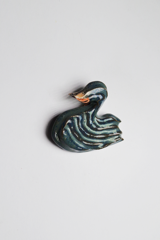 Swan brooch