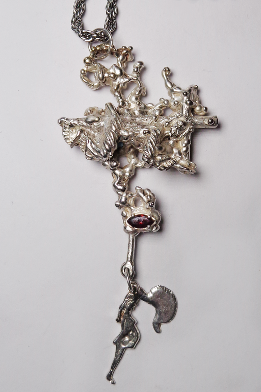 SEÑOR DE LAS MARAVILLAS — Handcrafted Pendant